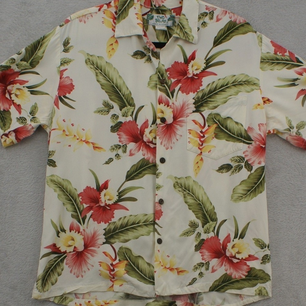 Two Palms Hawaiian Shirt Mens Medium Cream Floral Tropical Rayon Made in Hawaii